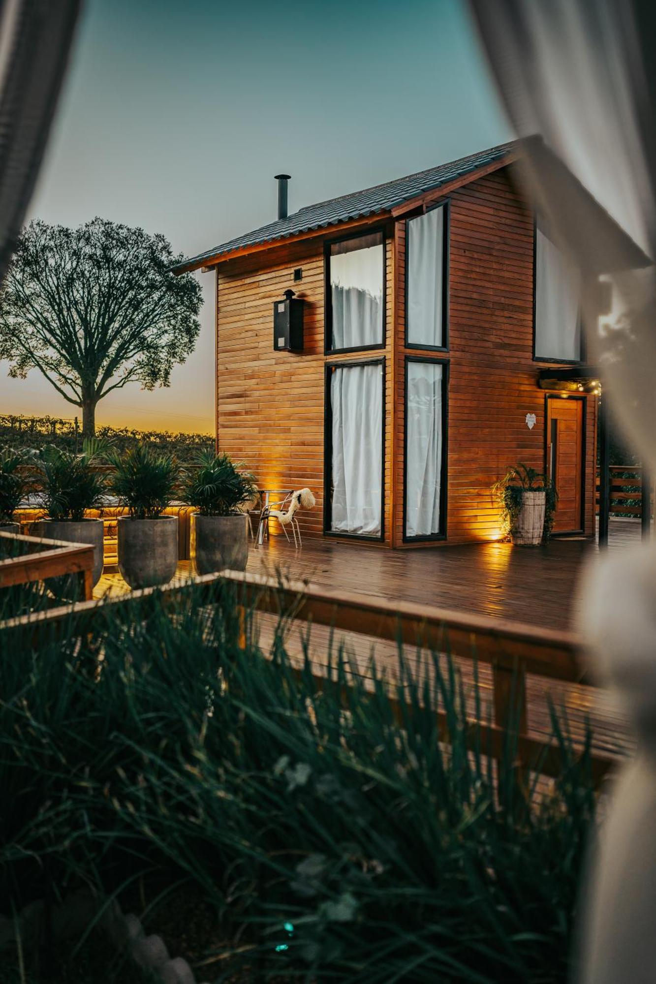 Guest house Capanna Del Vale - Vale Dos Vinhedos - Com Degustacao Personalizada Na Vinicola Dom Candido Bento Goncalves